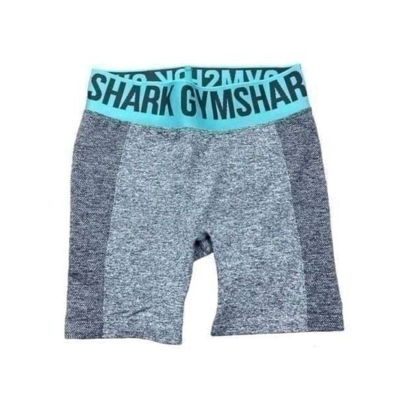 Gymshark Pants - Gymshark flex shorts grey/Jade green
